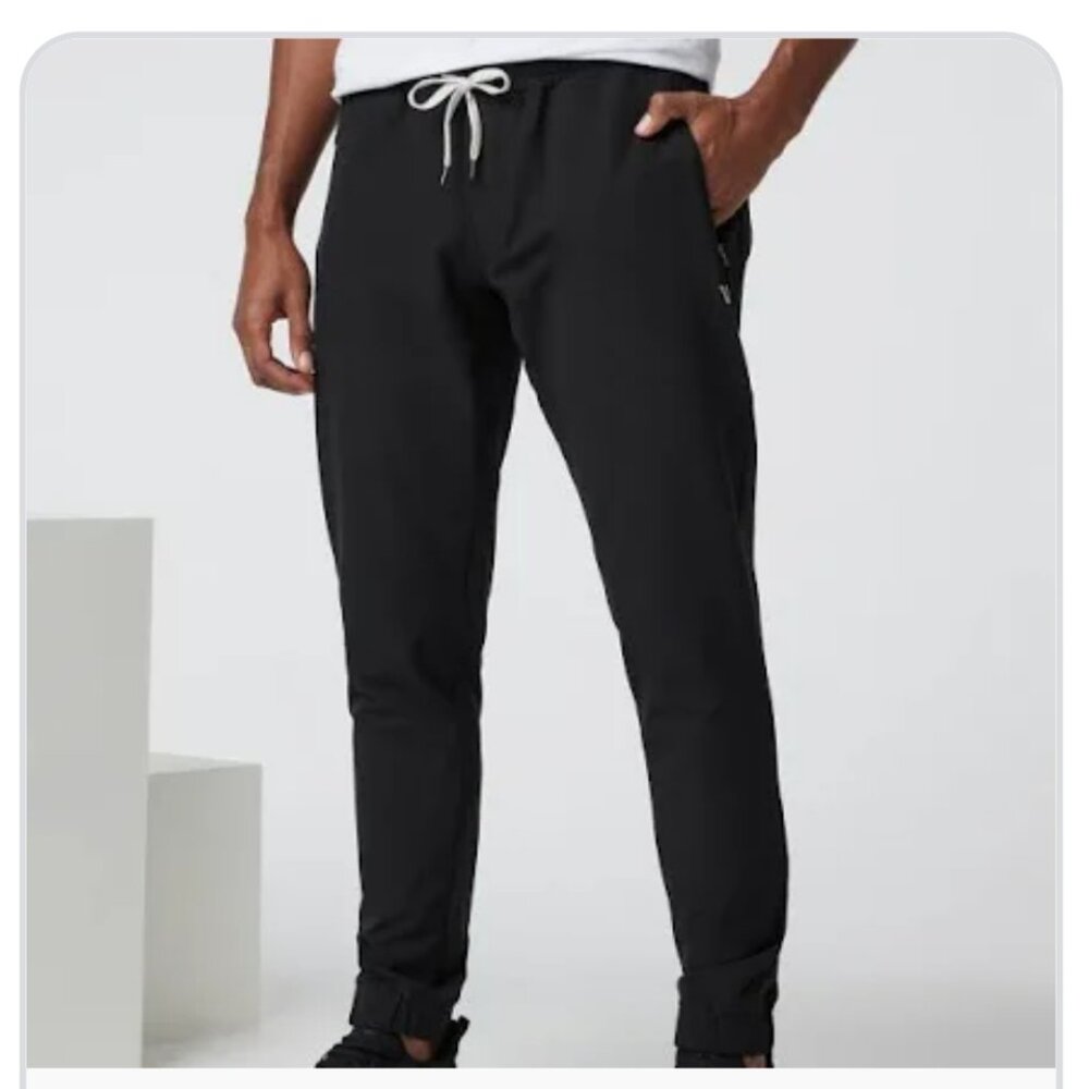 Vuori Men's Black Transit Technical Joggers size Medium